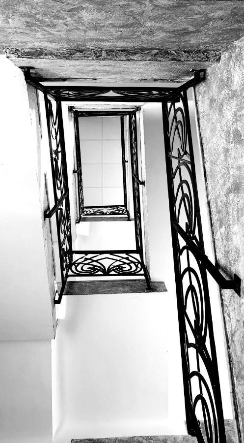 Brit Hotel Acacias Arles Luaran gambar