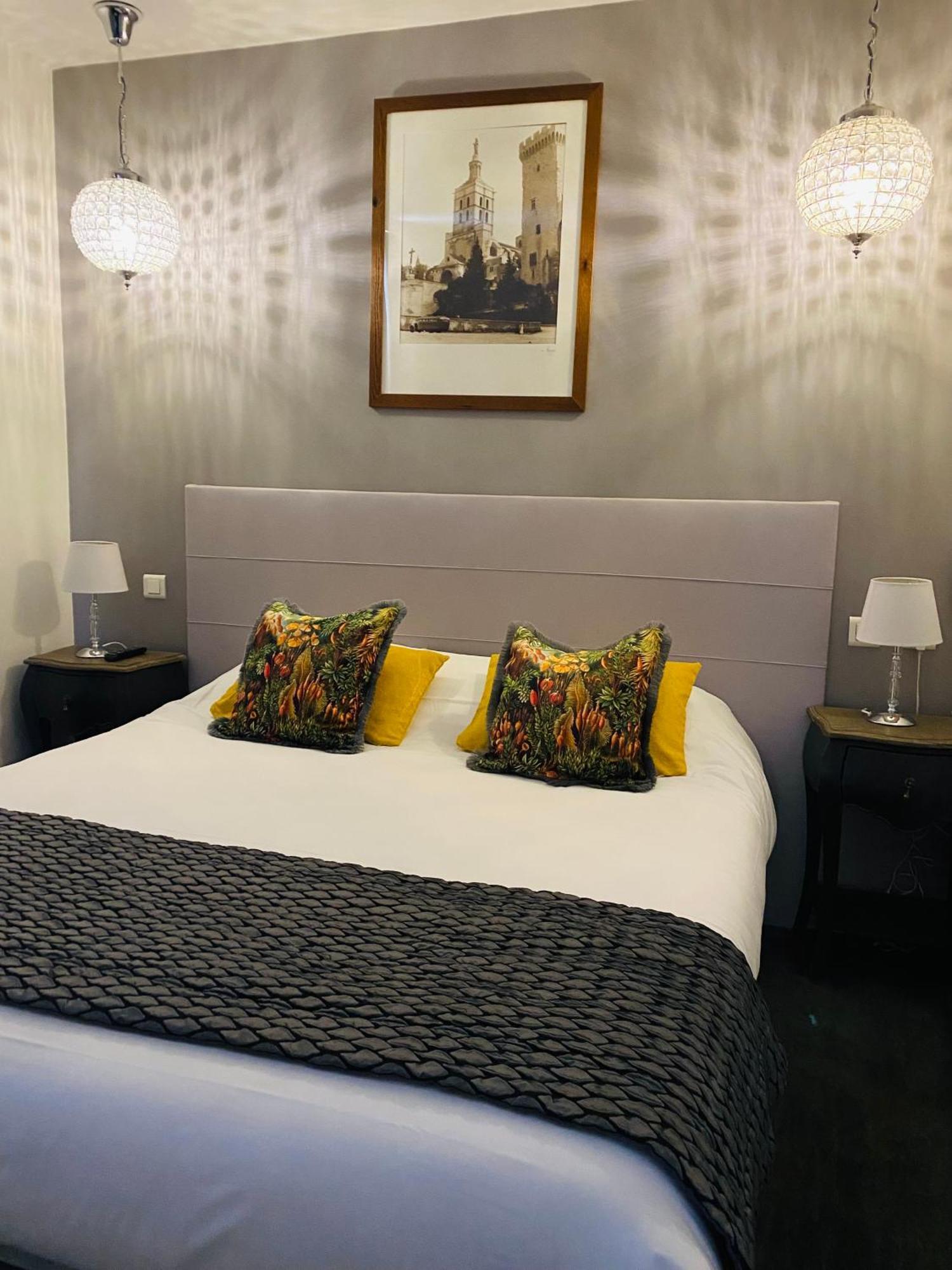 Brit Hotel Acacias Arles Luaran gambar