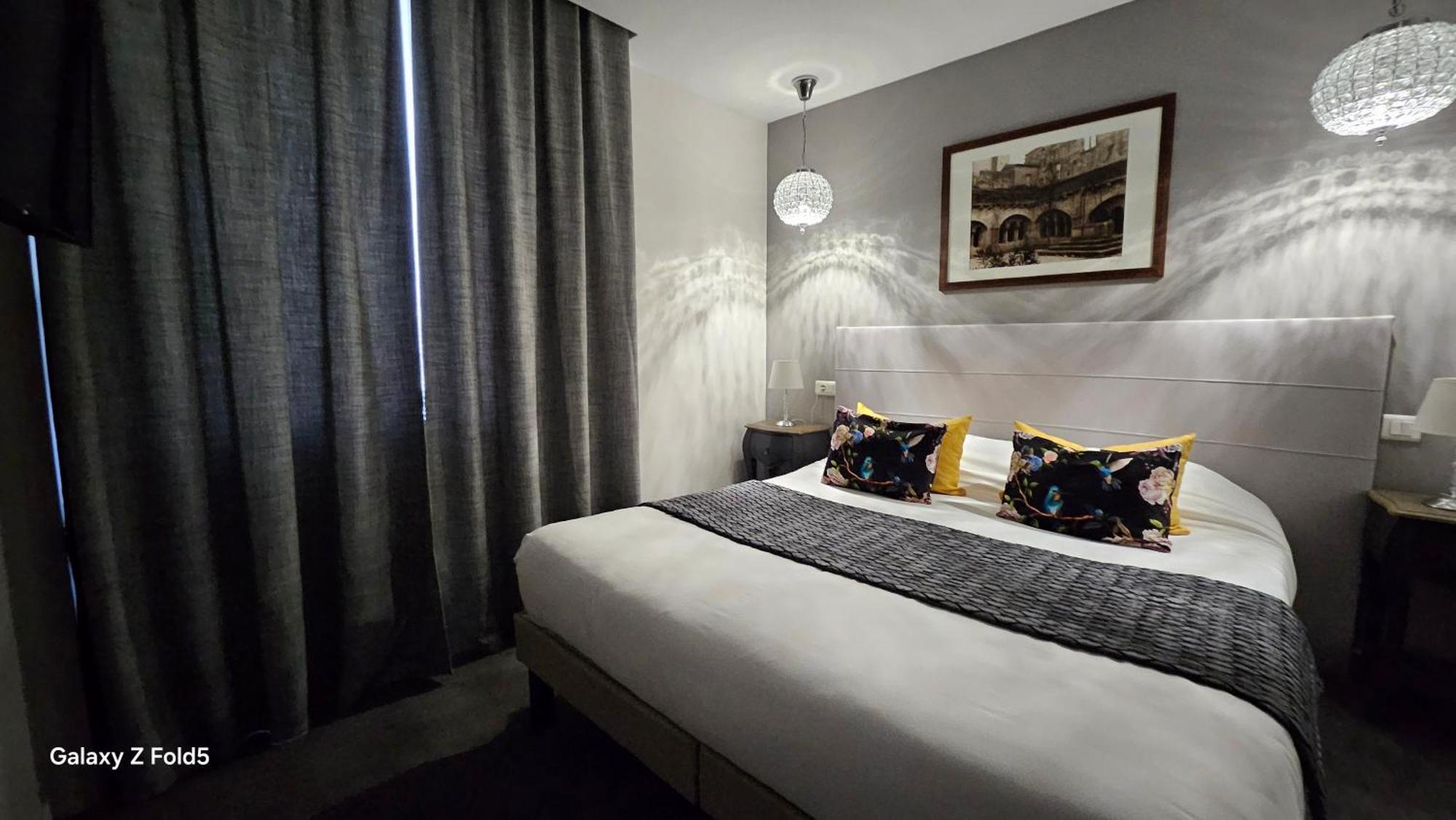 Brit Hotel Acacias Arles Luaran gambar