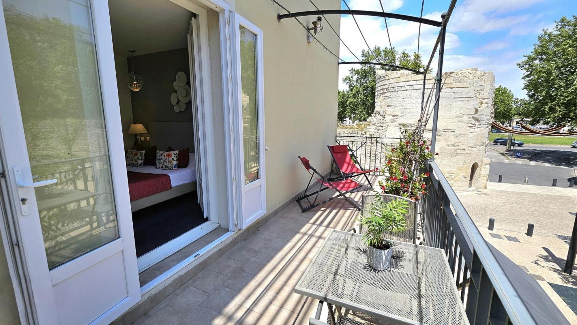 Brit Hotel Acacias Arles Luaran gambar