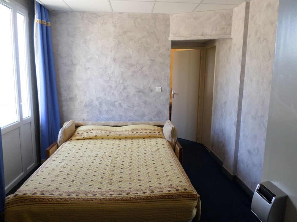 Brit Hotel Acacias Arles Luaran gambar